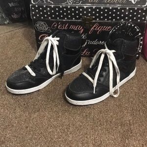 Hip hop sneakers Pastrylove